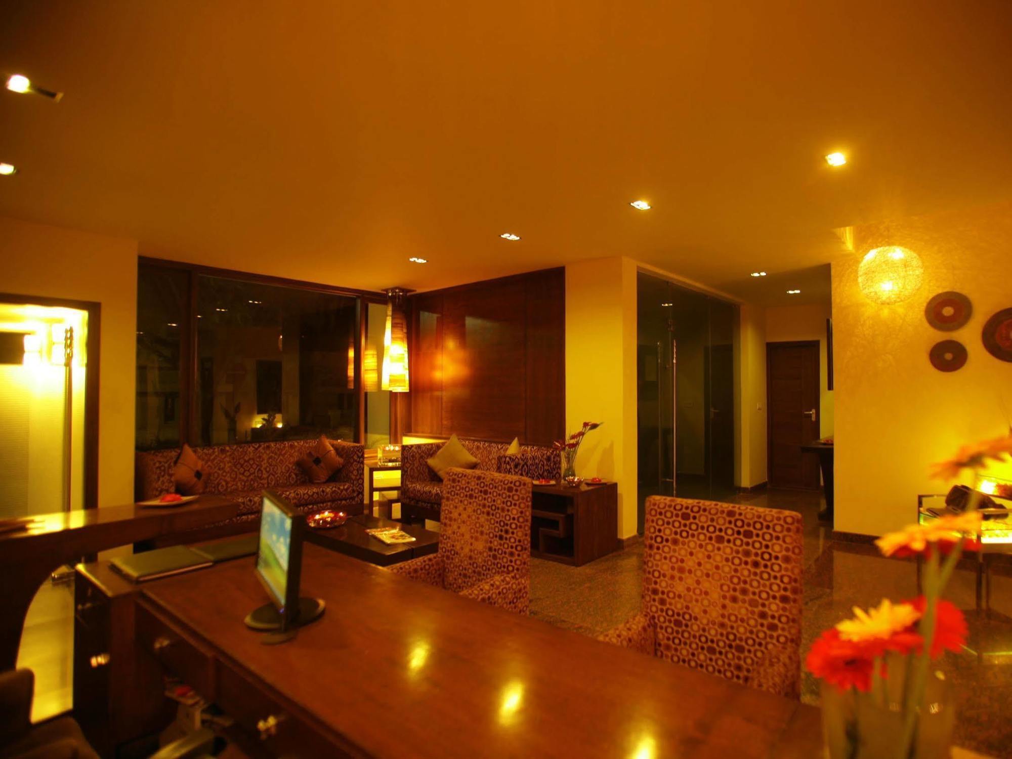 Justa Indiranagar Aparthotel Bangalore Exterior photo
