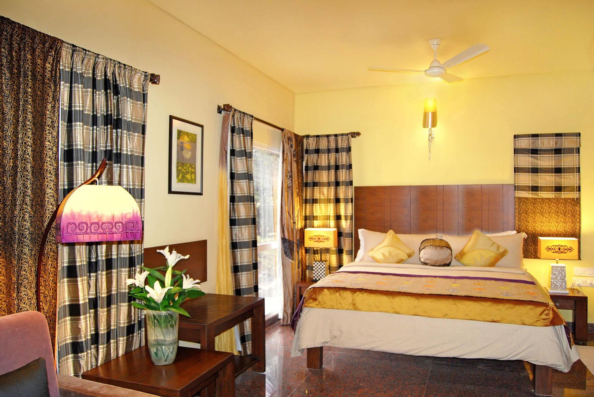 Justa Indiranagar Aparthotel Bangalore Exterior photo